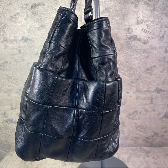 DKNY Leather  Patchwork  tote bag - Picture 4 of 13